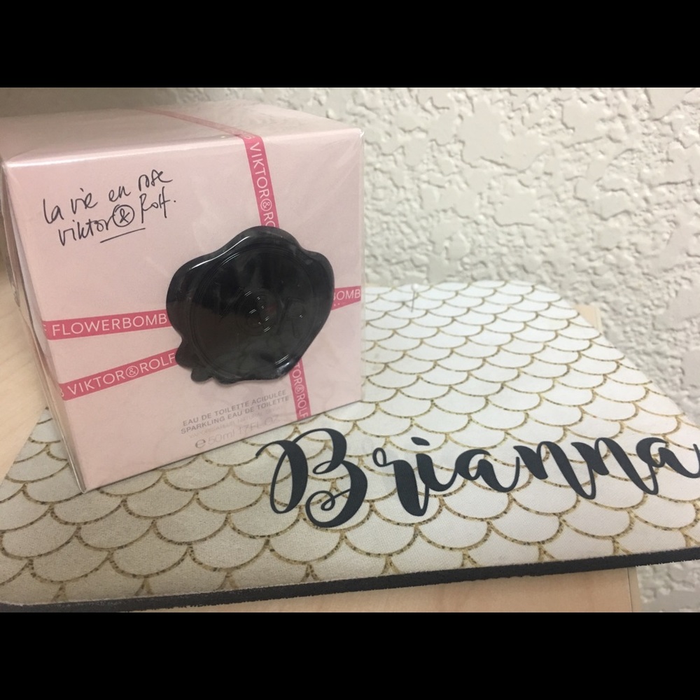 La Vie en Rose Viktor Rolf Sparkling Eau Toilette